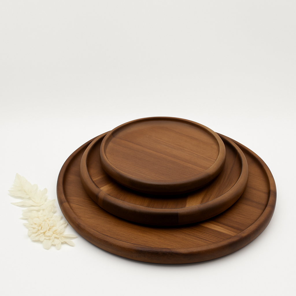 Set de 3 assiettes plates acacia